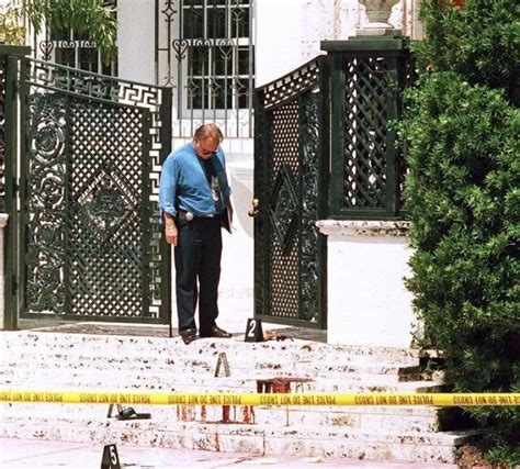 gianni versace immagini|versace crime scene.